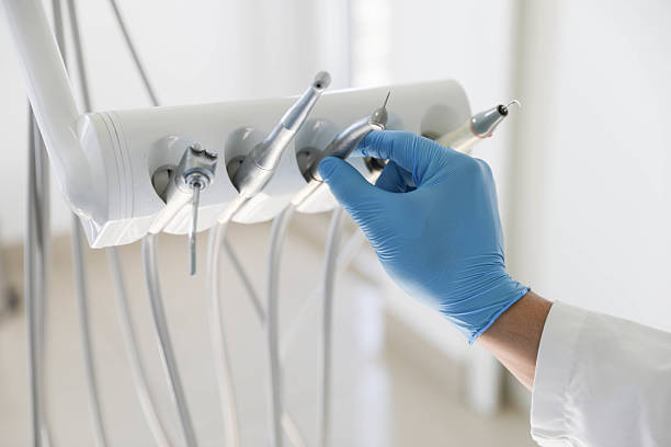 Professional Emergency Dentist technician working in Wheeler, TX